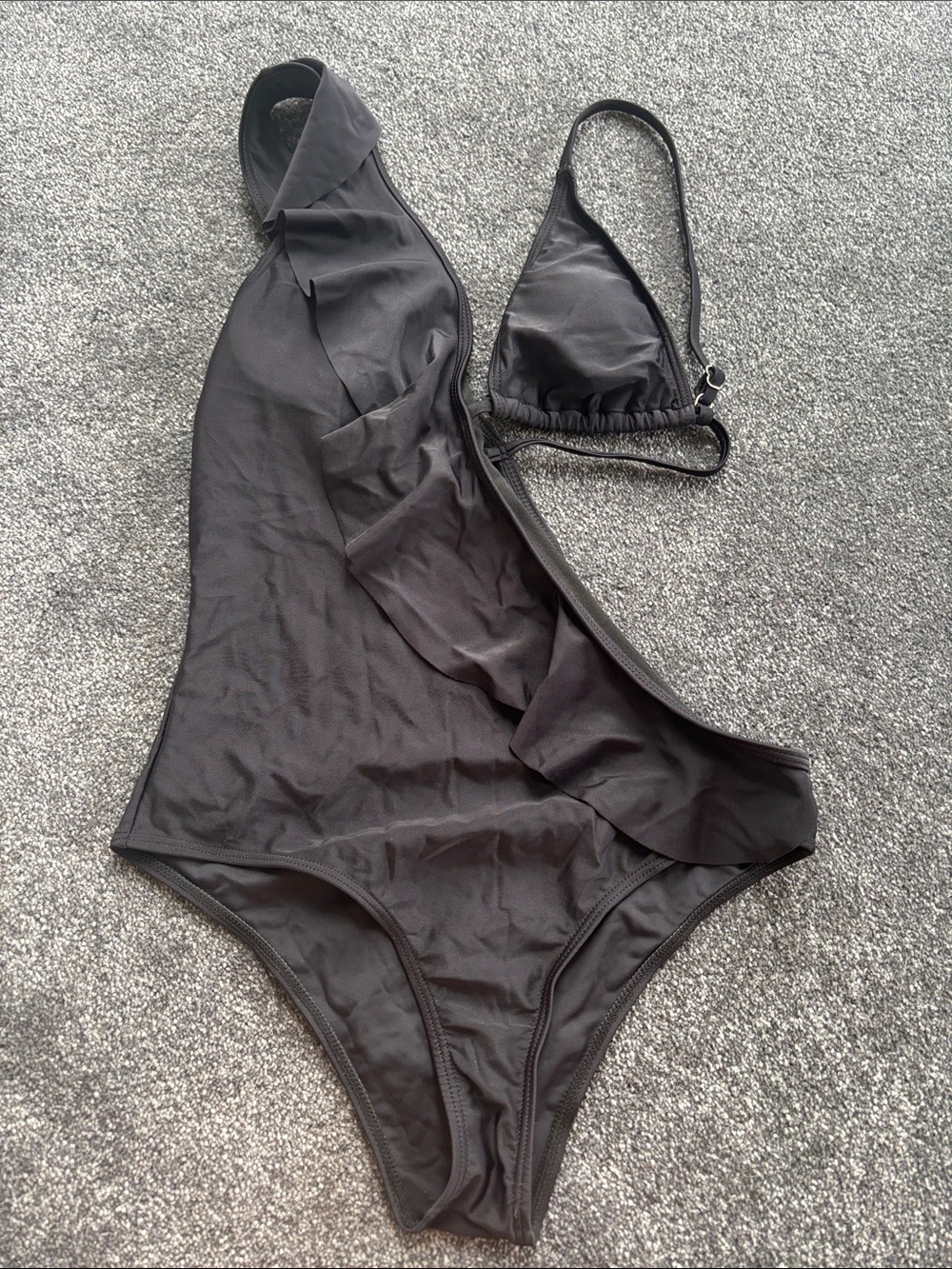 SHEIN Black One-Shoulder Ruffle One-Piece Swimsuit